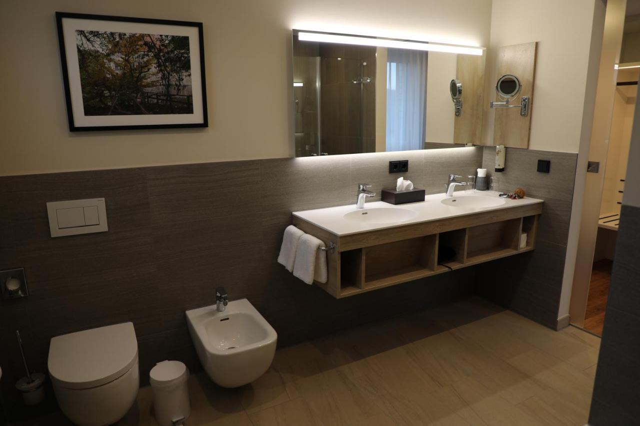 Naundrups Hof Hotel Людингхаузен Екстериор снимка