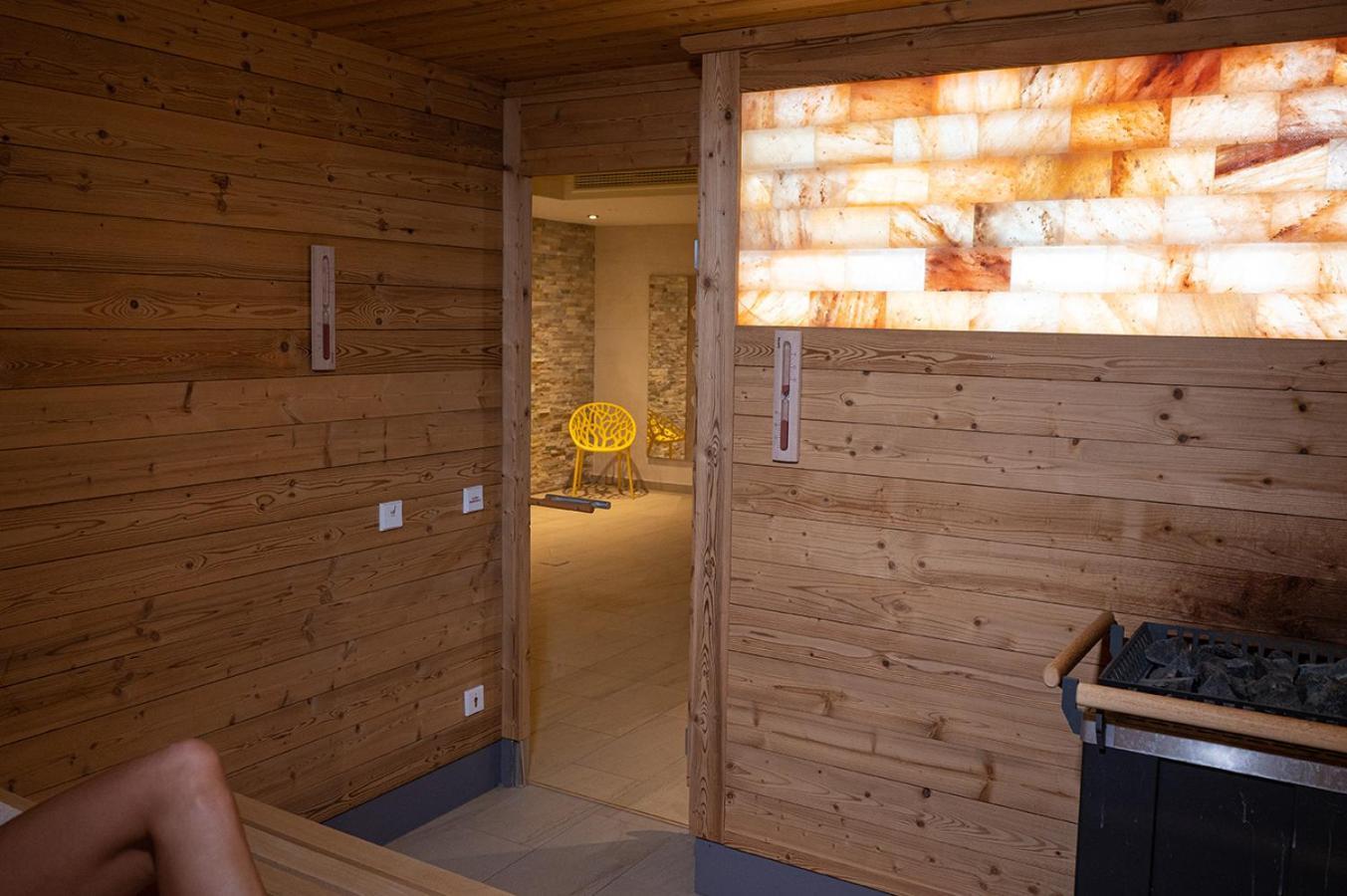 Naundrups Hof Hotel Людингхаузен Екстериор снимка